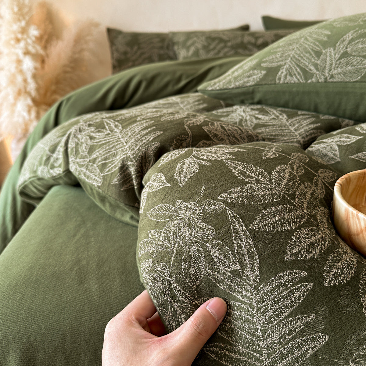All-Season Ultra-Luxe 100% Cotton 4-Piece Bedding Collection