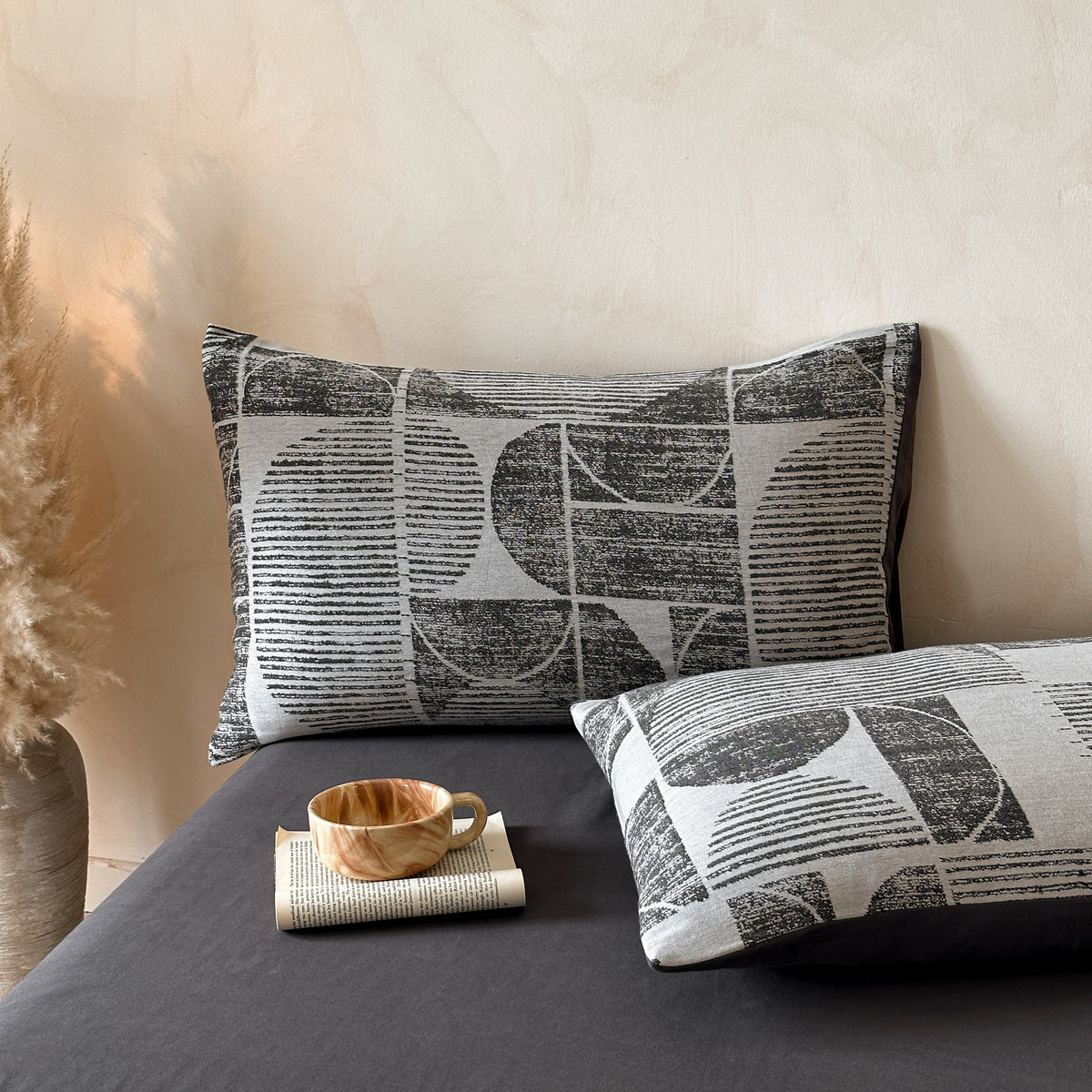 All-Season Ultra-Luxe 100% Cotton 4-Piece Bedding Collection
